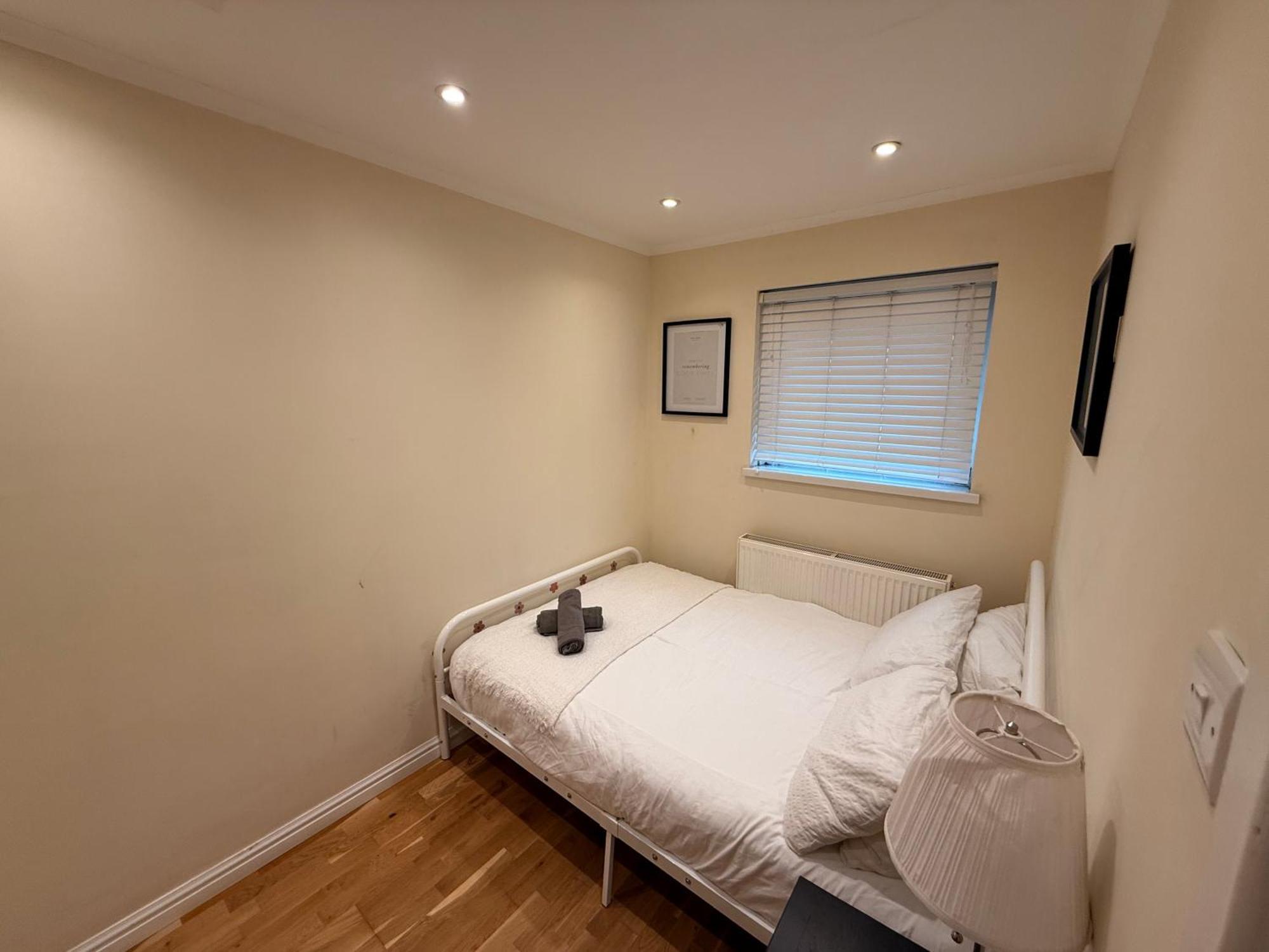 Two Bedroom Flat In The Heart Of London Exterior foto