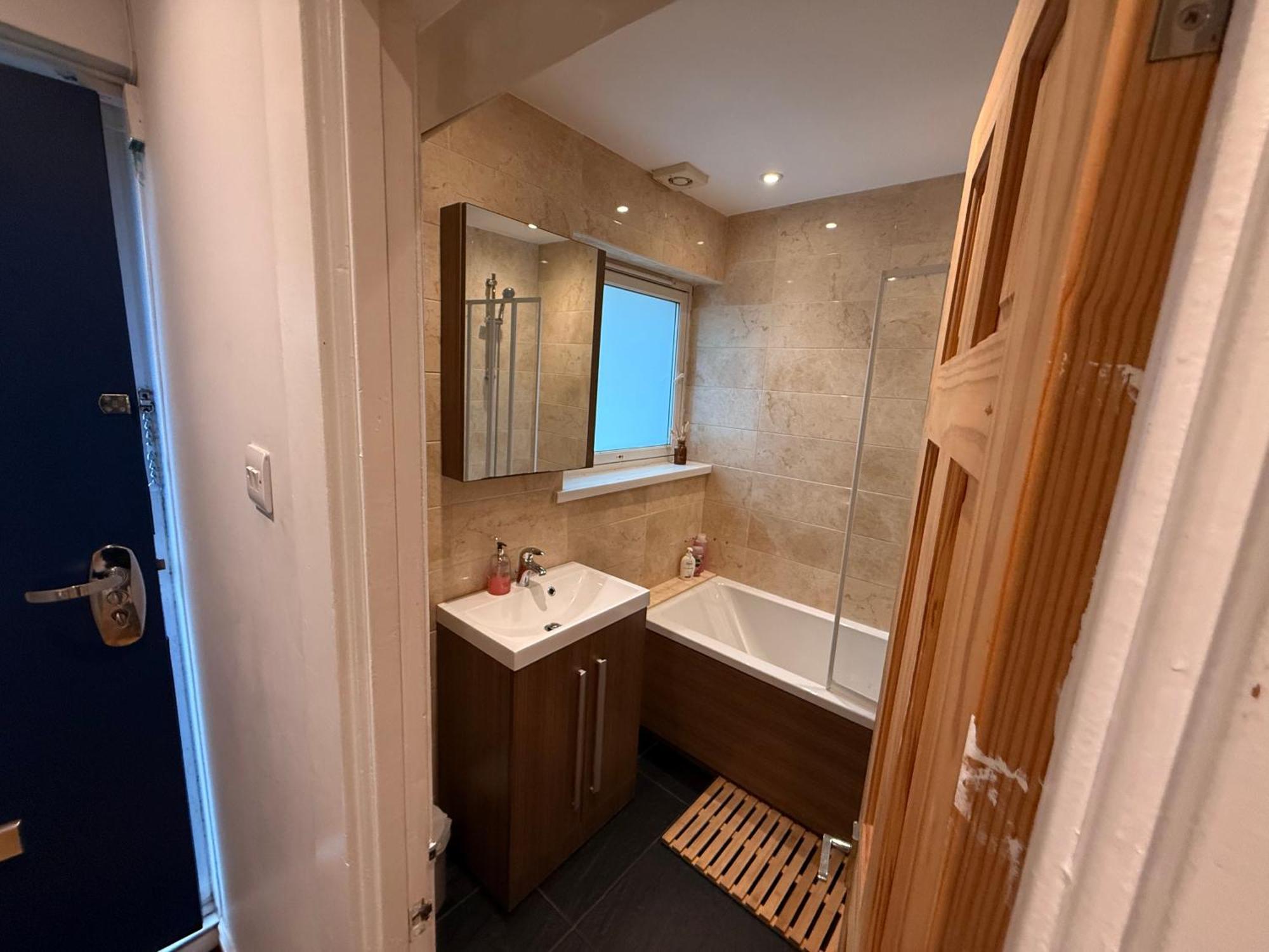Two Bedroom Flat In The Heart Of London Exterior foto